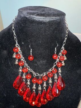 Red Teardrop Statement Necklace and Earring Set